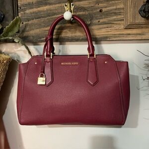 Michael Kors Bag Purse Leather Hayes Large Satchel